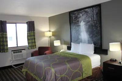 Photo 3 - Super 8 by Wyndham Wyoming/Grand Rapids Area