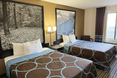 Photo 3 - Super 8 by Wyndham Columbia Clark Lane