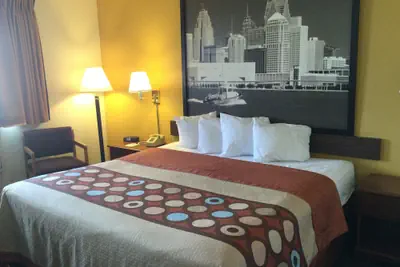 Photo 5 - Super 8 by Wyndham Canton/Livonia Area