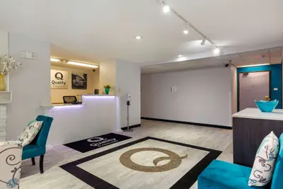Photo 5 - Quality Inn Lee - Lenox South