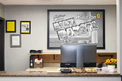 Photo 4 - Super 8 by Wyndham Williston ND
