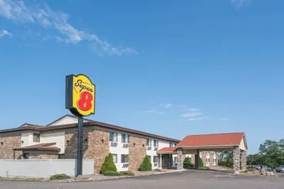 Photo 2 - Super 8 by Wyndham Rice Lake