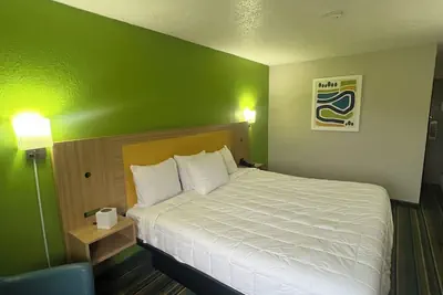 Photo 5 - Park Inn by Radisson