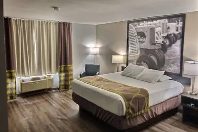 Photo 4 - Super 8 by Wyndham Georgetown