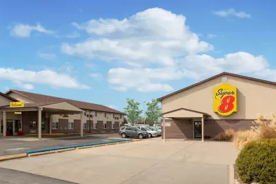 Photo 2 - Super 8 by Wyndham North Platte