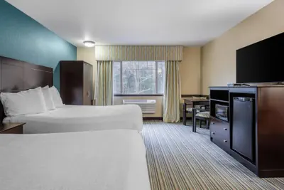 Photo 2 - Best Western Long Beach Inn