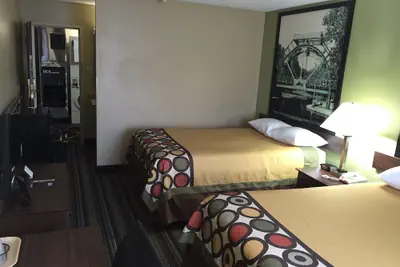 Photo 5 - Super 8 by Wyndham Natchitoches