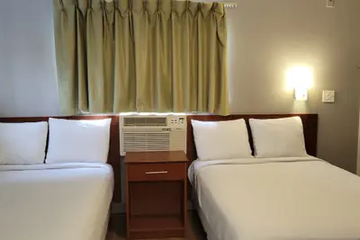 Photo 5 - Motel 6 Greensboro, NC - I-40