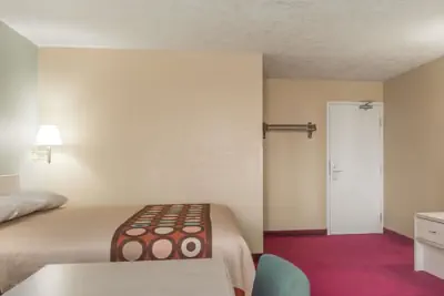 Photo 5 - Super 8 by Wyndham Nephi