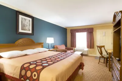 Photo 5 - Super 8 by Wyndham Covington