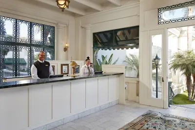 Photo 3 - Glorietta Bay Inn Coronado Island