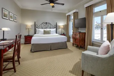 Photo 5 - Glorietta Bay Inn Coronado Island