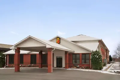 Photo 2 - Super 8 by Wyndham S Jordan/Sandy/Slc Area