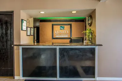 Photo 4 - Quality Inn & Suites West Bend
