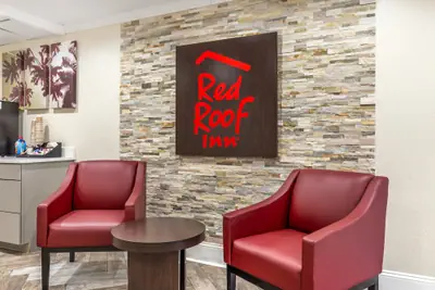 Photo 3 - Red Roof Inn Raleigh Northeast - Downtown