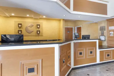 Photo 3 - Comfort Suites Oceanside Camp Pendleton Area