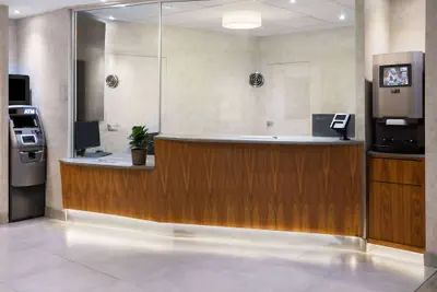 Photo 4 - Ramada by Wyndham Bronx
