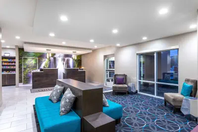 Photo 5 - La Quinta Inn & Suites by Wyndham Hopkinsville