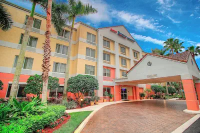 Photo 2 - Fairfield Inn and Suites by Marriott Jupiter