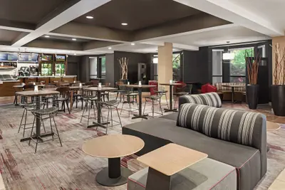 Photo 2 - Courtyard by Marriott Dayton North