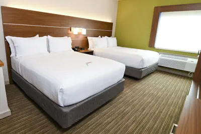 Photo 5 - Holiday Inn Express Hotel & Stes Port Clinton-Catawba Island by IHG