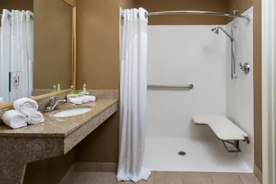 Photo 5 - Holiday Inn Express Clermont by IHG