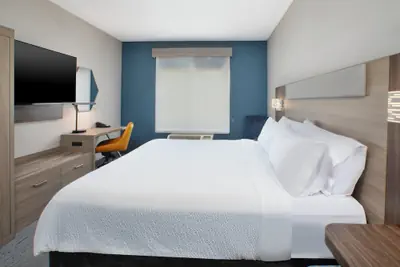 Photo 5 - Holiday Inn Express & Suites Youngstown N (Warren/Niles) by IHG
