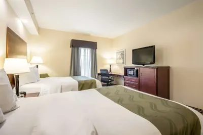 Photo 5 - Quality Inn Oak Ridge - Knoxville West