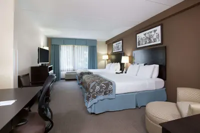 Photo 3 - Wingate by Wyndham Raleigh South / Garner