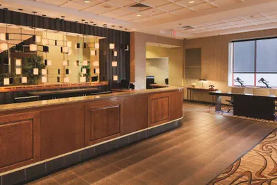 Photo 4 - DoubleTree by Hilton Boston - Downtown