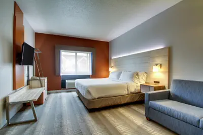 Photo 5 - Holiday Inn Express Milwaukee North Brown Deer/Mequon by IHG