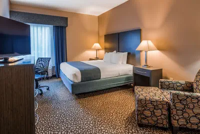 Photo 5 - Best Western Plus Bradenton Hotel & Suites