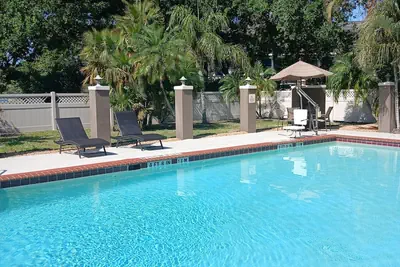 Photo 5 - Comfort Inn & Suites Bradenton North I-75