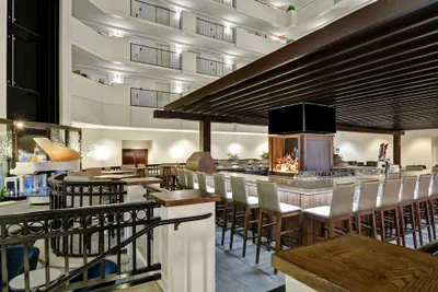 Photo 4 - Embassy Suites by Hilton Orlando Downtown
