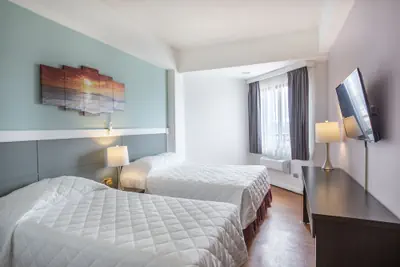 Photo 2 - Grand Plaza Hotel