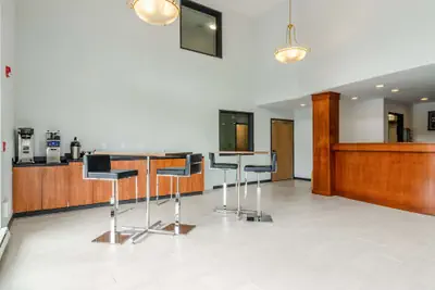 Photo 3 - Red Lion Inn & Suites Des Moines