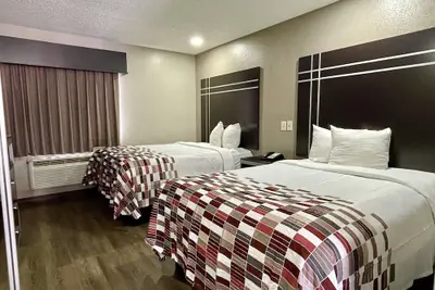 Photo 2 - Red Roof Inn & Suites Jackson - Richland