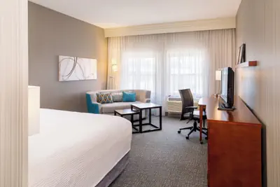 Photo 5 - Courtyard by Marriott Providence Downtown