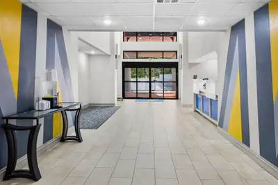 Photo 5 - Comfort Inn & Suites Tyler North