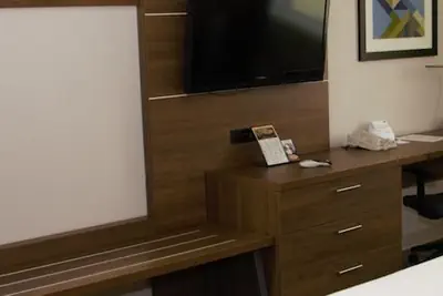 Photo 4 - Comfort Inn & Suites Tyler North