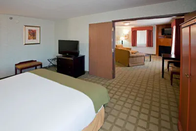 Photo 4 - Holiday Inn Express Corydon by IHG