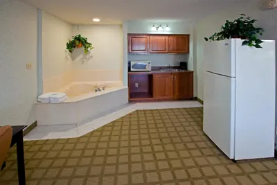Photo 3 - Holiday Inn Express Corydon by IHG