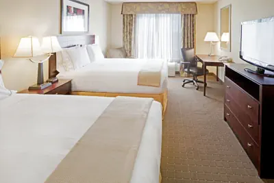 Photo 5 - Holiday Inn Express & Suites Eagle Pass by IHG