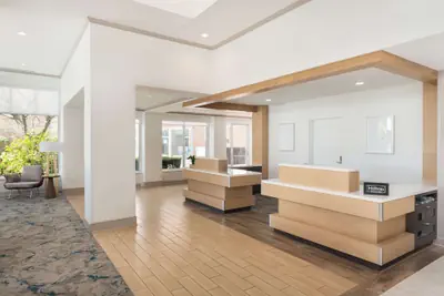 Photo 4 - Hilton Garden Inn St. Charles