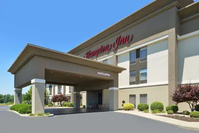 Photo 2 - Hampton Inn Carbondale