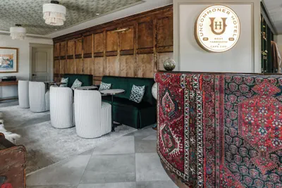 Photo 3 - Uncommoner Hotel by Reverie Boutique Collection