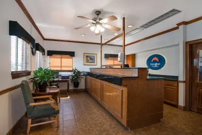 Photo 3 - Suburban Studios Biloxi North Area