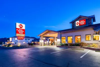 Photo 2 - Best Western Plus Silver Saddle Inn
