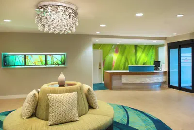 Photo 3 - SpringHill Suites by Marriott Jacksonville