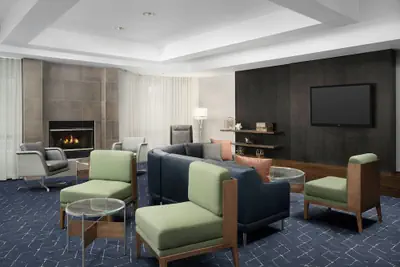 Photo 2 - Courtyard by Marriott Lakeland